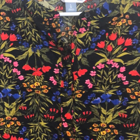 Floral print top - Picture 2 of 3